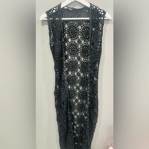 Women’s Vintage Maxi Black Crochet Vest Cardigan Coverup w/ metal grommets Sz S